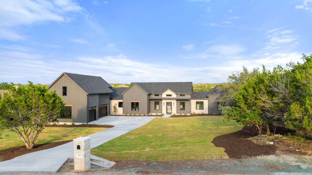 Dripping Springs vs Wimberley Which Texas Hill Country town is the right fit for&nbsp;you?